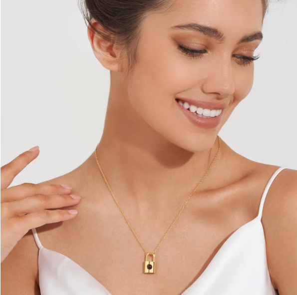 Naszyjnik "Kłódka" ze Zdjęciem w Środku